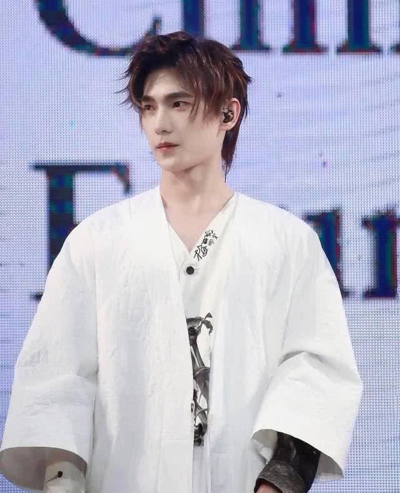 杨洋